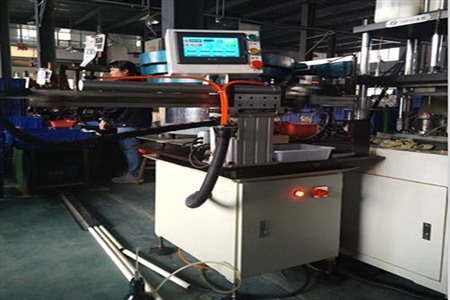 【二手設(shè)備】復(fù)合膜、級(jí)進(jìn)模、工程模各自的優(yōu)缺點(diǎn)